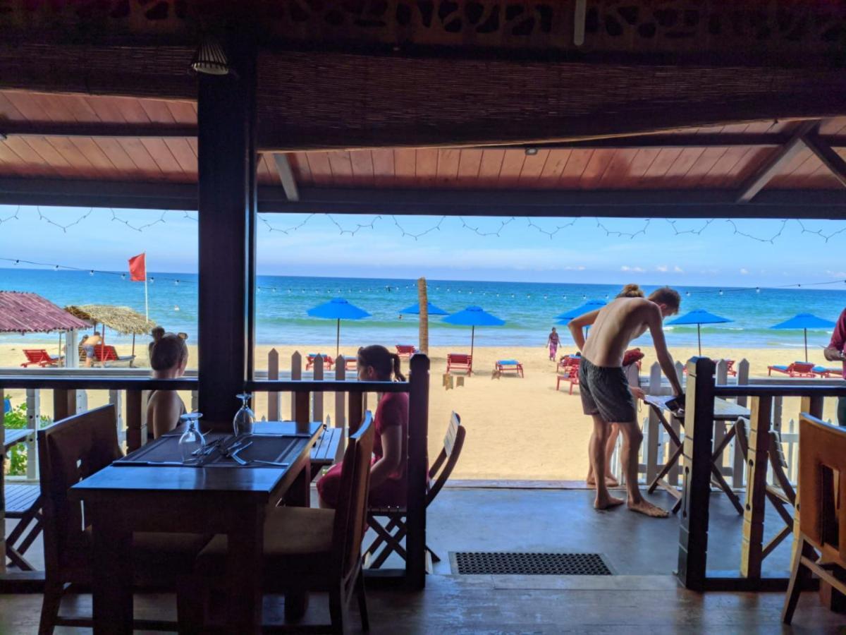 Blue Sand Beach Resort Trincomalee Bagian luar foto