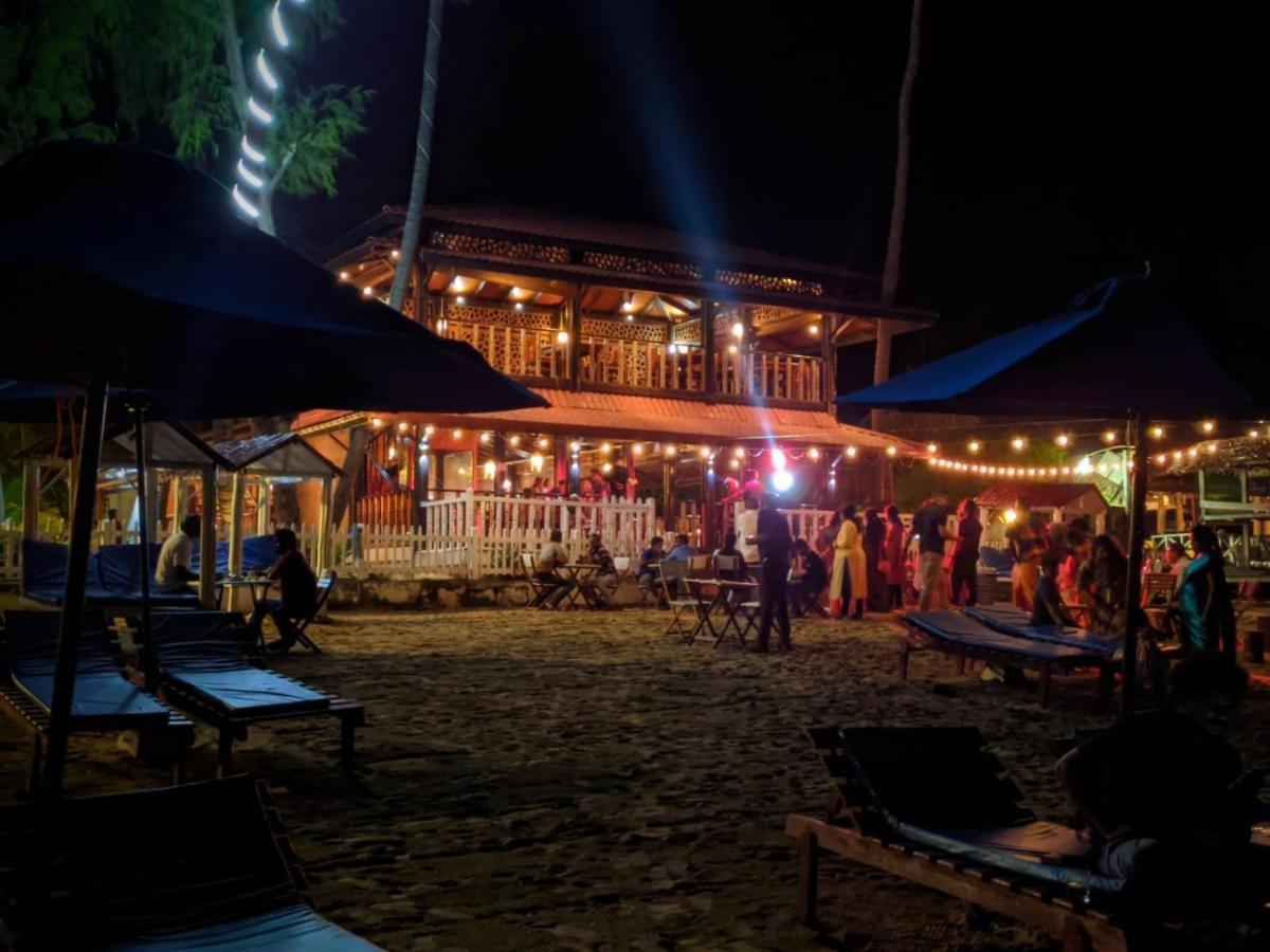 Blue Sand Beach Resort Trincomalee Bagian luar foto
