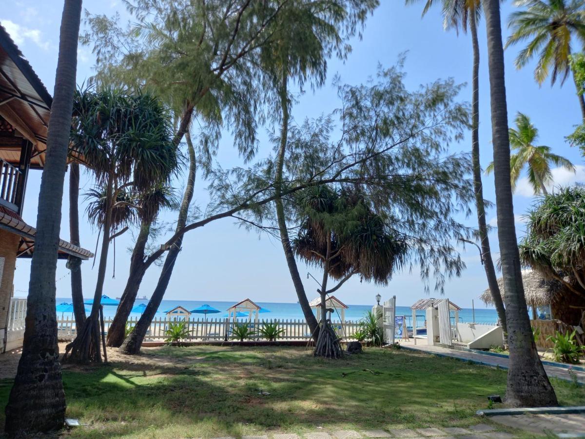 Blue Sand Beach Resort Trincomalee Bagian luar foto