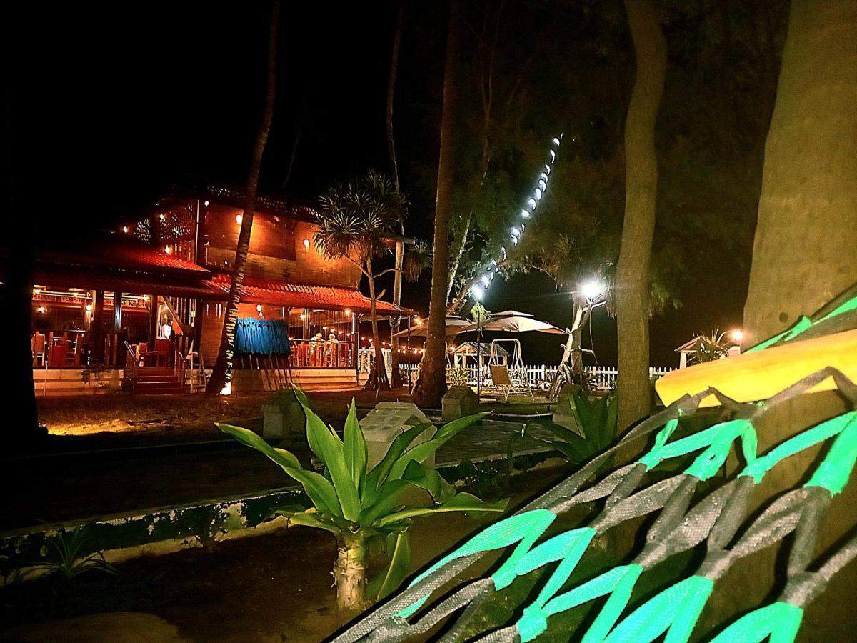 Blue Sand Beach Resort Trincomalee Bagian luar foto