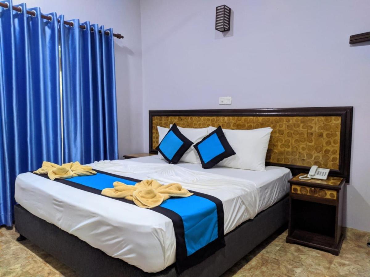 Blue Sand Beach Resort Trincomalee Bagian luar foto